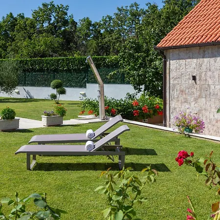 Charmante Ferienvilla In Holiday home *